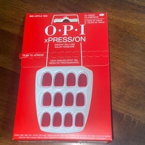 OPI xPress/On nails